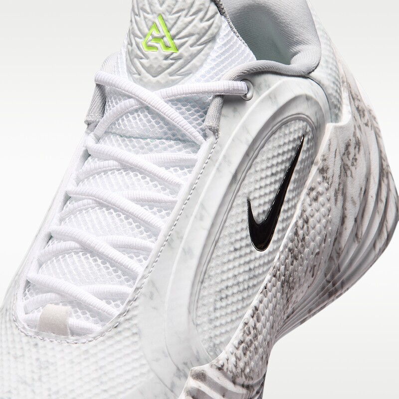 Nike Giannis Freak 8 "White/Grey" | JA1403-100 Nike Giannis Freak 8 "White/Grey" | JA1403-100