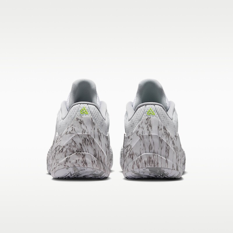 Nike Giannis Freak 8 "White/Grey" | JA1403-100