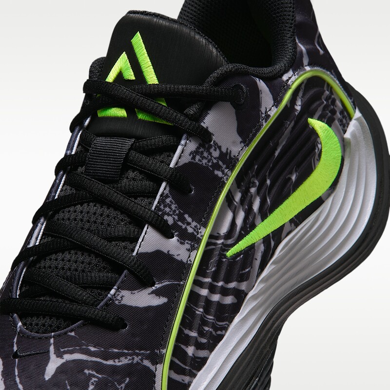 Nike Giannis Immortality 5 "Black/Volt" | IM5130-002
