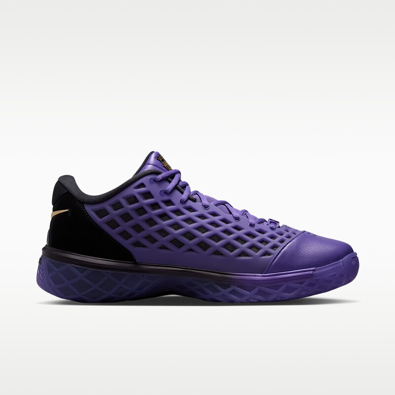 FC Barcelona x Nike Kobe 3 Low Protro | IO6257-001