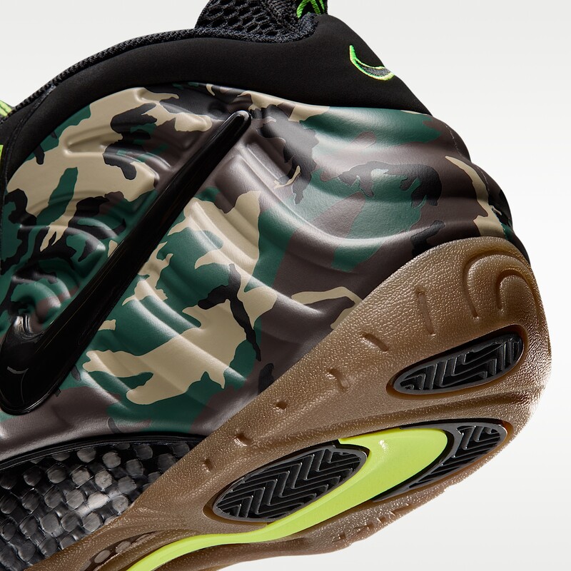 Nike Air Foamposite Pro "Green Camo" | IM5204-001