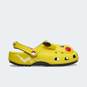 Pokemon x Crocs Classic Clog "Pikachu" | 213601-90H Pokemon x Crocs Classic Clog "Pikachu" | 213601-90H