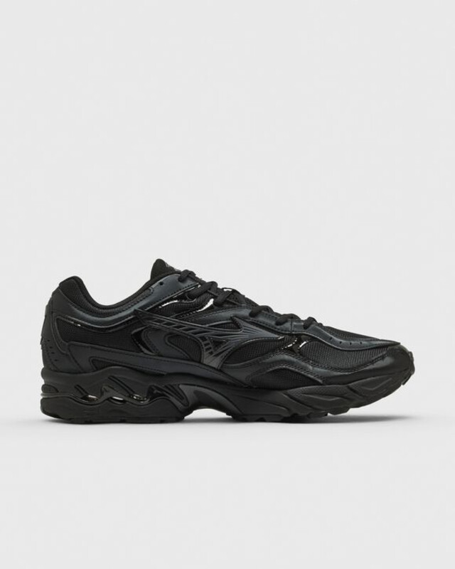 Mizuno Wave MG4 LS "Metallic Black" | D1GA260C01