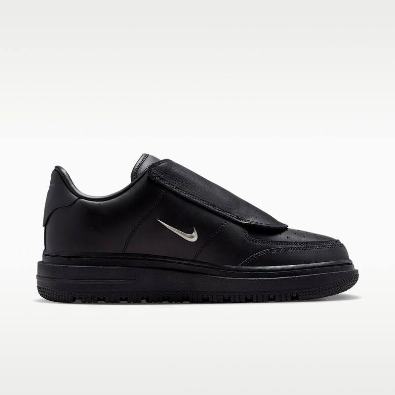 Nike Air Force 1 Luxe "Black" | JA3822-010