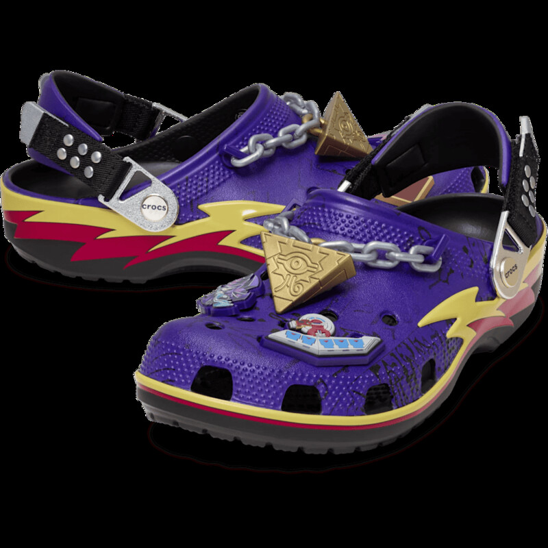 Yu-Gi-Oh! x Crocs Classic Clog "Seto Kaiba" | 213590-90H Yu-Gi-Oh! x Crocs Classic Clog "Seto Kaiba" | 213590-90H