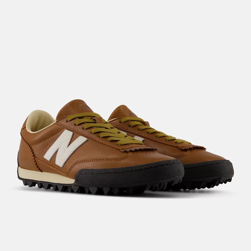 New Balance Gator Run "Bark" | UGTRS2AN