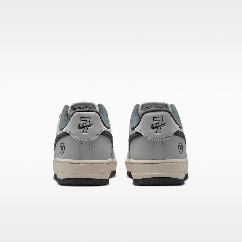 Yuto Horigome x Nike SB Air Force 1 Low "Iron Grey" | IO8439-100 Yuto Horigome x Nike SB Air Force 1 Low "Iron Grey" | IO8439-100