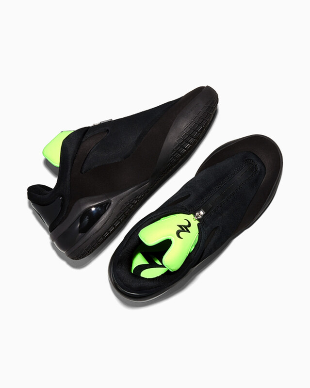 Converse SHAI 001 "Shock" | A23975C