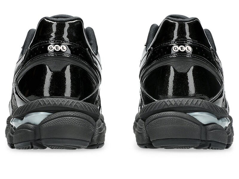 Asics Gel-Cumulus 16 "Patent Pack" | 1203B071-020