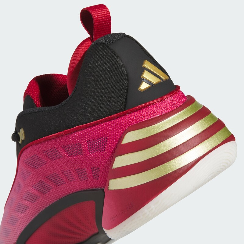 adidas D.O.N. Issue 8 "Team Victory Red" | KI9283 adidas D.O.N. Issue 8 "Team Victory Red" | KI9283