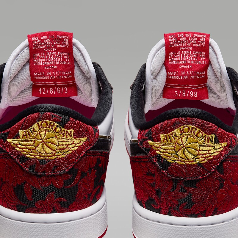 Air Jordan 1 Retro Low OG "Last Dance At The Garden" | IR0088-001 Air Jordan 1 Retro Low OG "Last Dance At The Garden" | IR0088-001