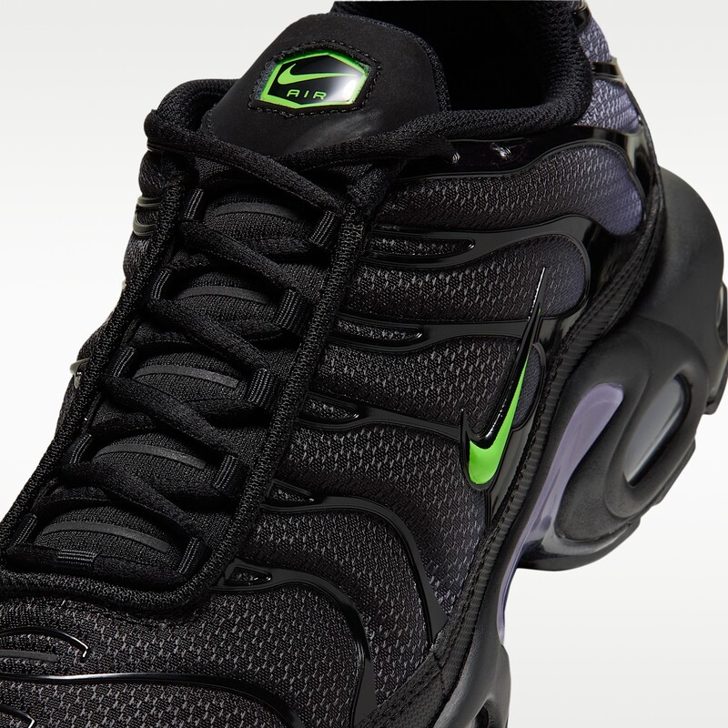 Nike Air Max Plus "Black/Canyon Purple" | DM0032-046 Nike Air Max Plus "Black/Canyon Purple" | DM0032-046