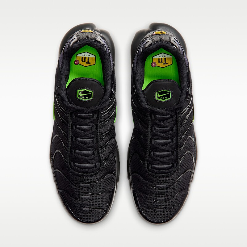 Nike Air Max Plus "Black/Canyon Purple" | DM0032-046 Nike Air Max Plus "Black/Canyon Purple" | DM0032-046