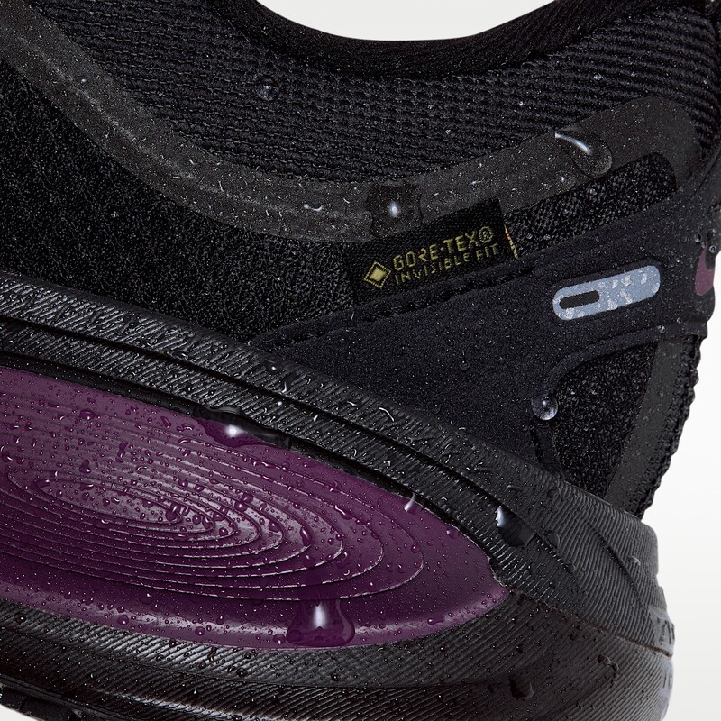 Nike Vomero 18 GORE-TEX "Black/True Berry" | HQ7002-005 Nike Vomero 18 GORE-TEX "Black/True Berry" | HQ7002-005