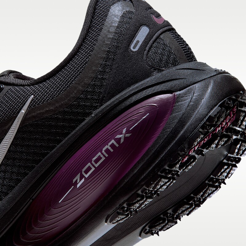 Nike Vomero 18 GORE-TEX "Black/True Berry" | HQ7002-005 Nike Vomero 18 GORE-TEX "Black/True Berry" | HQ7002-005