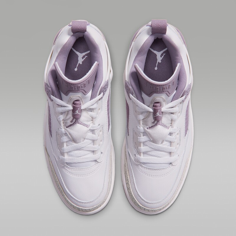 Jordan Spizike Low "Swan" | IR1836-105 Jordan Spizike Low "Swan" | IR1836-105