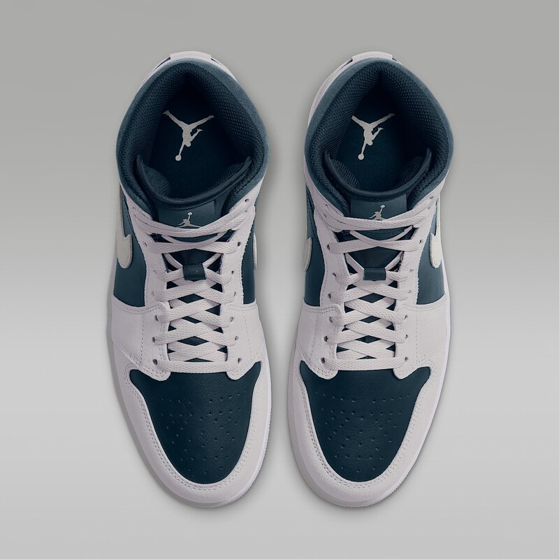 Air Jordan 1 Mid "Midnight Spruce" | DQ8426-110 Air Jordan 1 Mid "Midnight Spruce" | DQ8426-110