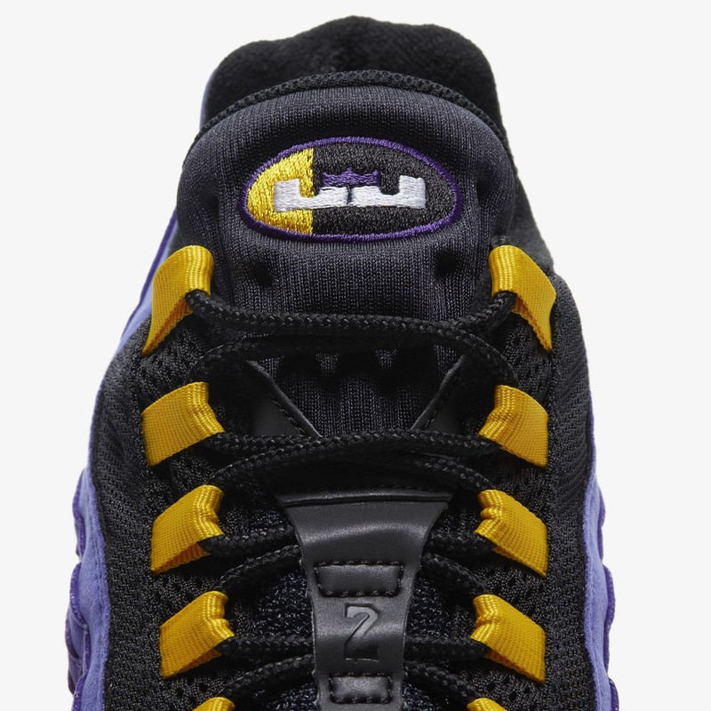 Nike Air Max 95 Home Team | CZ3624-001