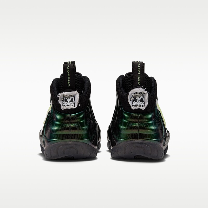 Nike Air Foamposite Pro "Mummy Duck" | IZ7806-001