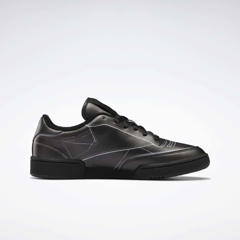 Maison Margiela x Reebok Club C Black | H02361