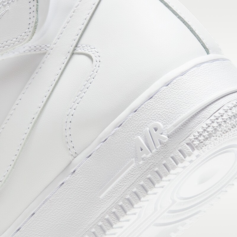 Nike Air Force 1 '07 Mid "Triple White" | DD9625-100