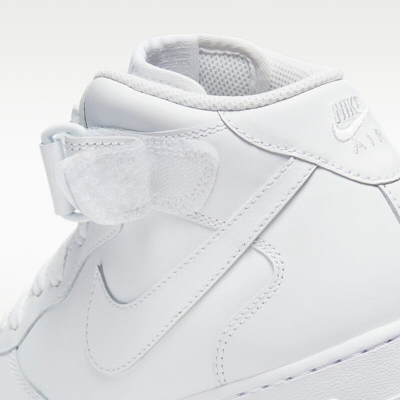 Nike Air Force 1 '07 Mid "Triple White" | DD9625-100