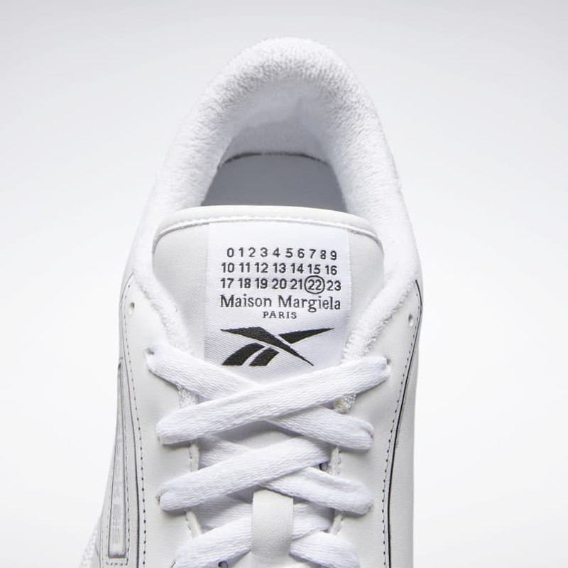Maison Margiela x Reebok Club C White | H02407