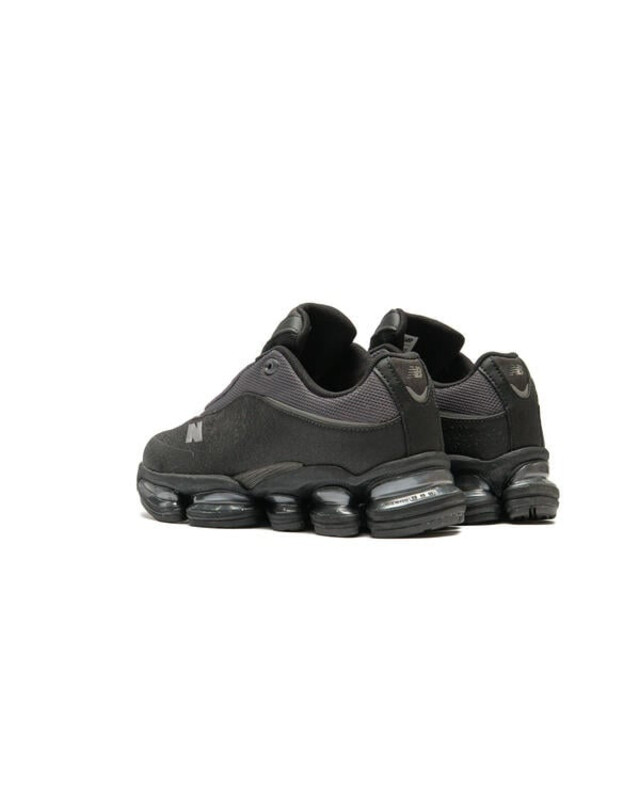 New Balance 2000S "Black" | U2000335