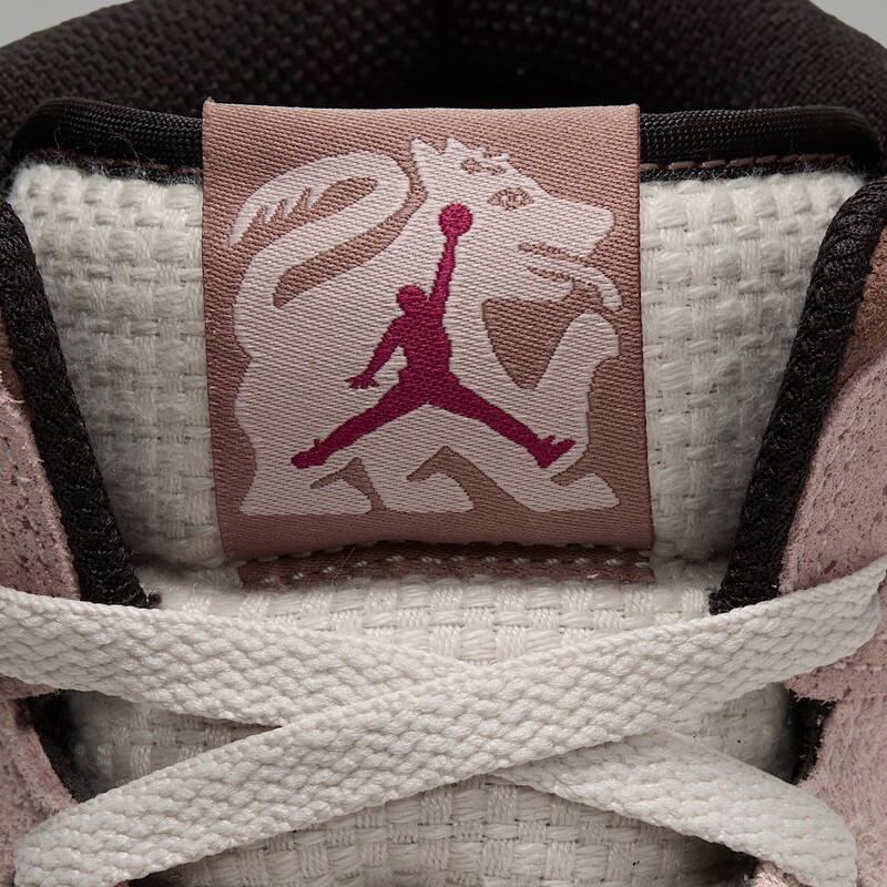 Air Jordan 1 Mid SE "Día de Muertos" | IZ4718-283 Air Jordan 1 Mid SE "Día de Muertos" | IZ4718-283