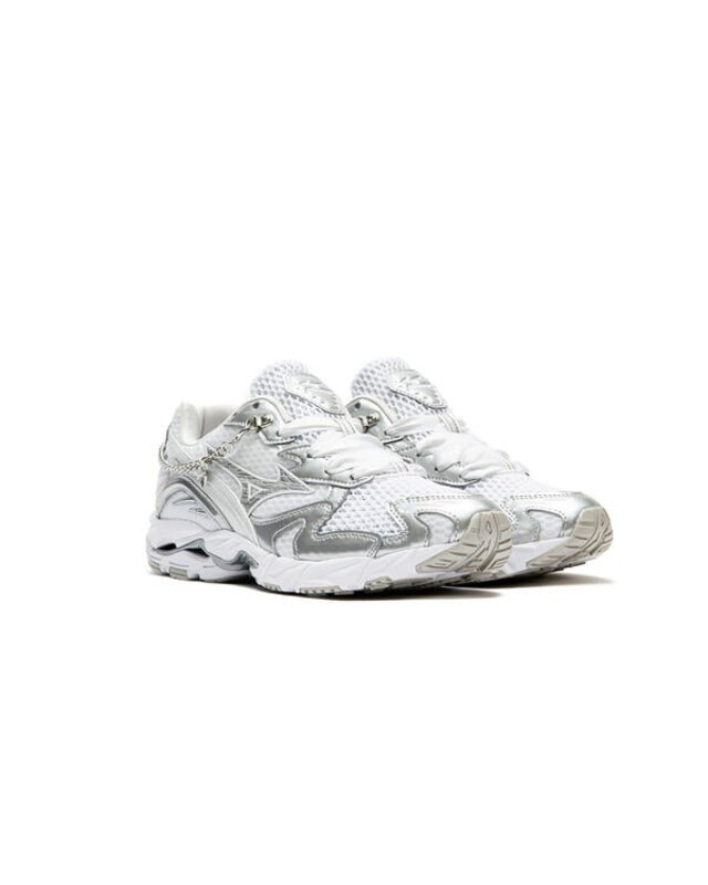 Mizuno Wave Rider 10 Jewels "Cloudscape" | D1GA260E01