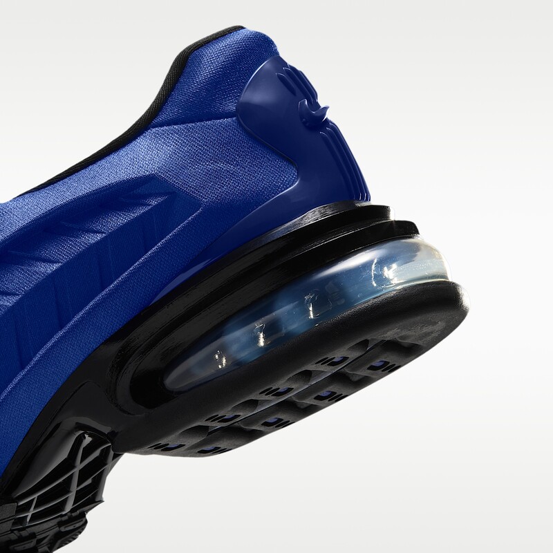 Nike Air Max Dolce "Old Royal" | IB4527-400