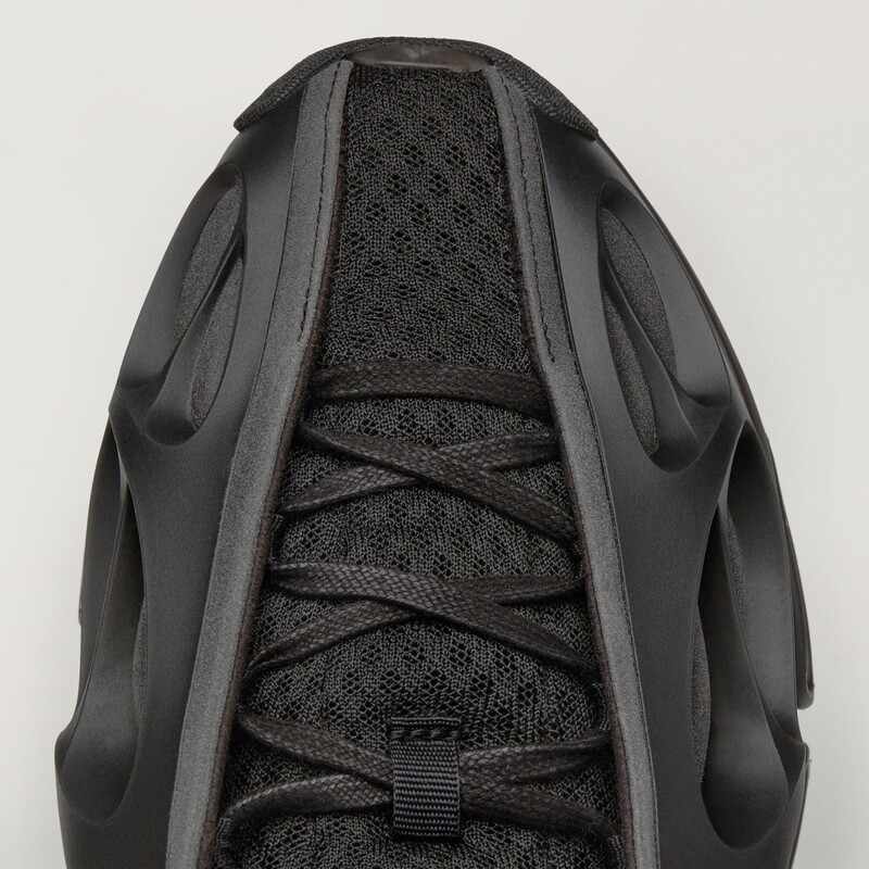 Williy Chavarria x adidas Megaride Bones "Black" | KJ2033