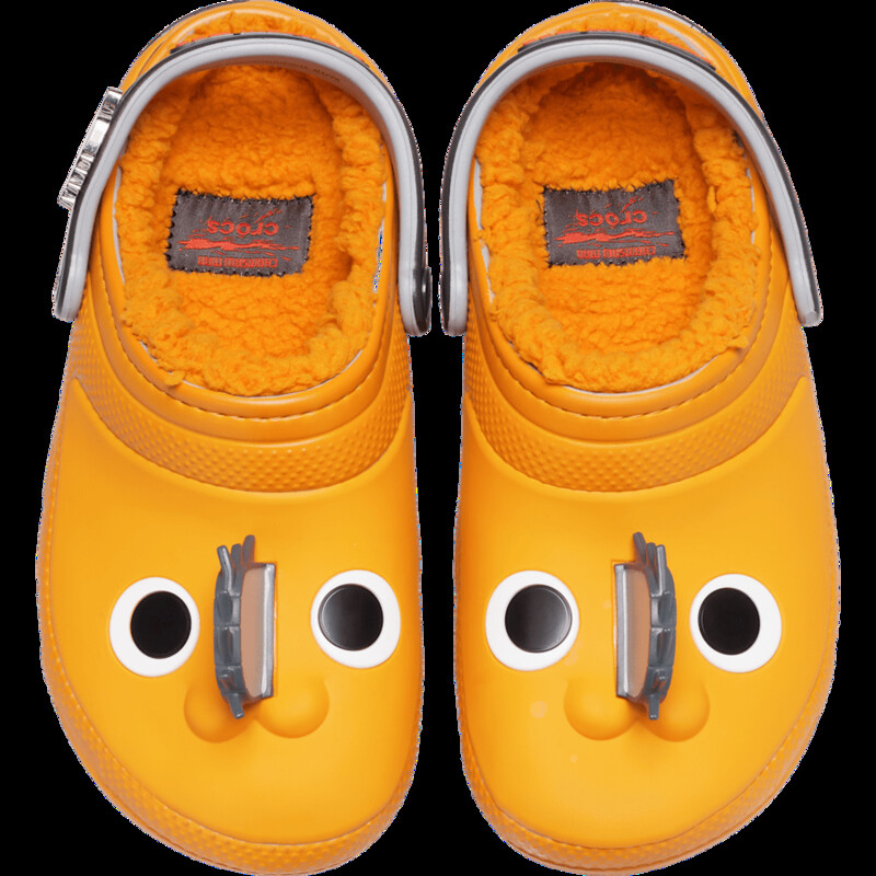 Chainsaw Man x Crocs Classic Lined Clog "Pochita" | 213928-90H