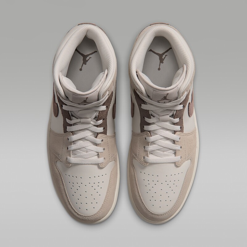 Air Jordan 1 Mid SE "Mink Brown" | IZ8569-030 Air Jordan 1 Mid SE "Mink Brown" | IZ8569-030