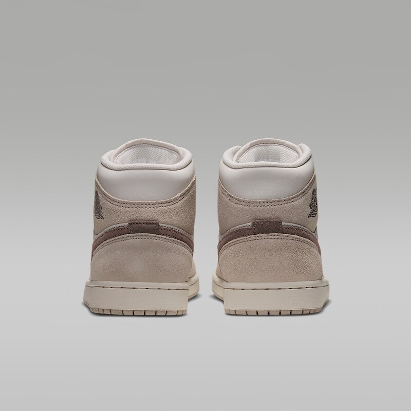 Air Jordan 1 Mid SE "Mink Brown" | IZ8569-030 Air Jordan 1 Mid SE "Mink Brown" | IZ8569-030