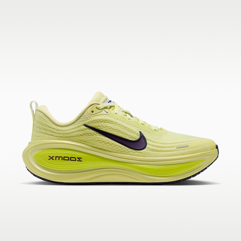 Nike Vomero Plus "Fennel" | HV8154-310