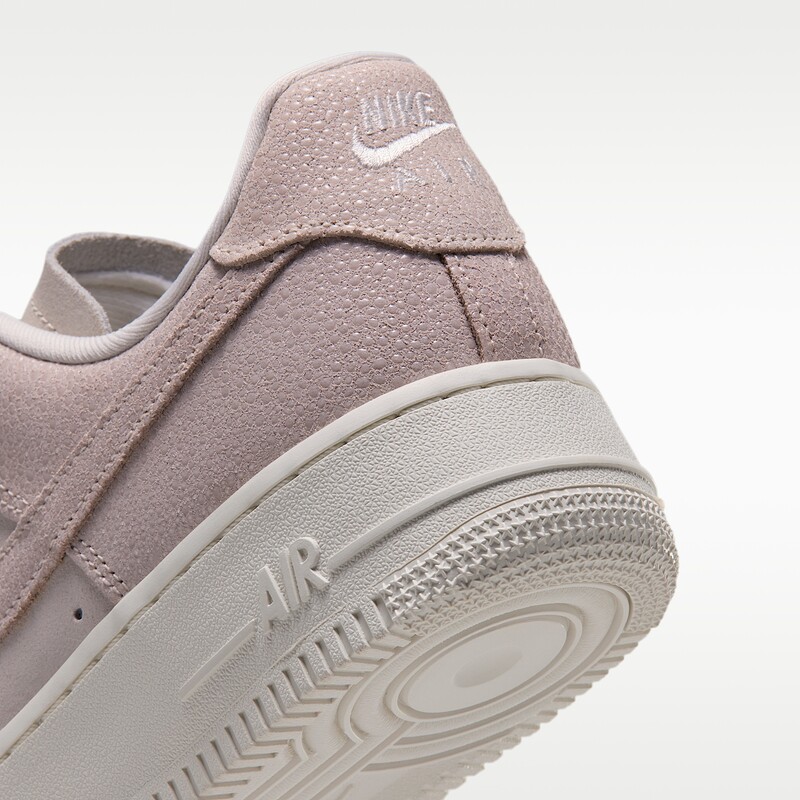 Nike Air Force 1 '07 SE Shagreen "Sail" | IQ0135-100 Nike Air Force 1 '07 SE Shagreen "Sail" | IQ0135-100