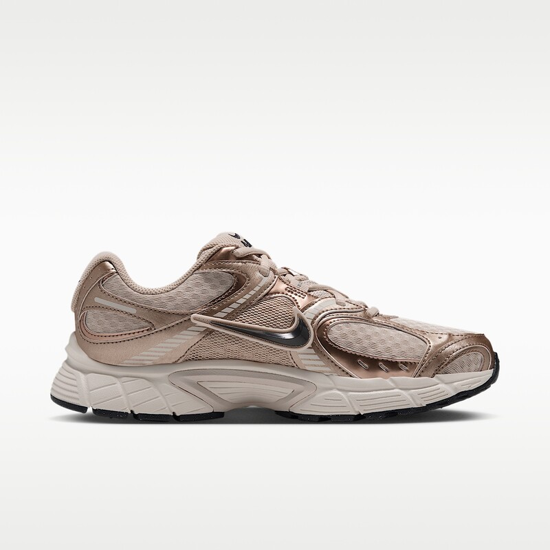 Nike V5 RNR Premium "Sanddrift" | IO8436-101