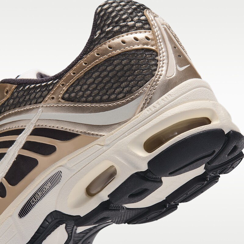 Nike Air Max Moto 2K "Sanddrift" | HQ2056-117 Nike Air Max Moto 2K "Sanddrift" | HQ2056-117