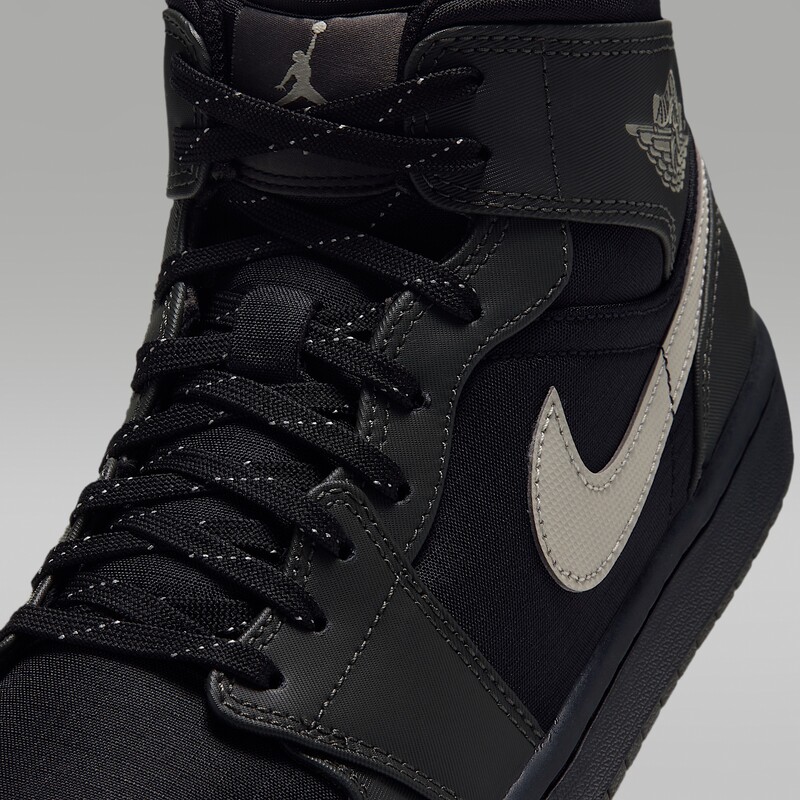 Air Jordan 1 Mid Utility "Black" | IX6982-001 Air Jordan 1 Mid Utility "Black" | IX6982-001