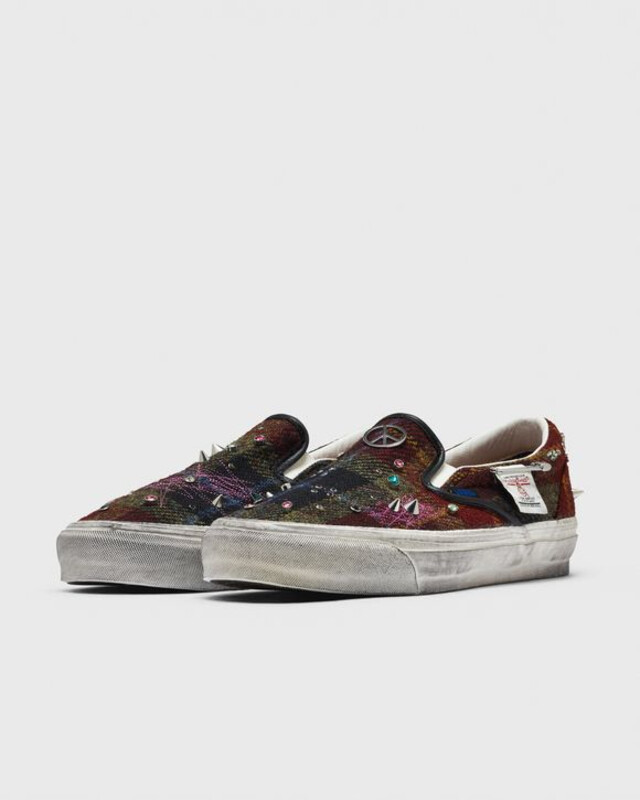 Harris Tweed x Vans LX Classic Slip-On 98 "Red" | VN000E96BJN1