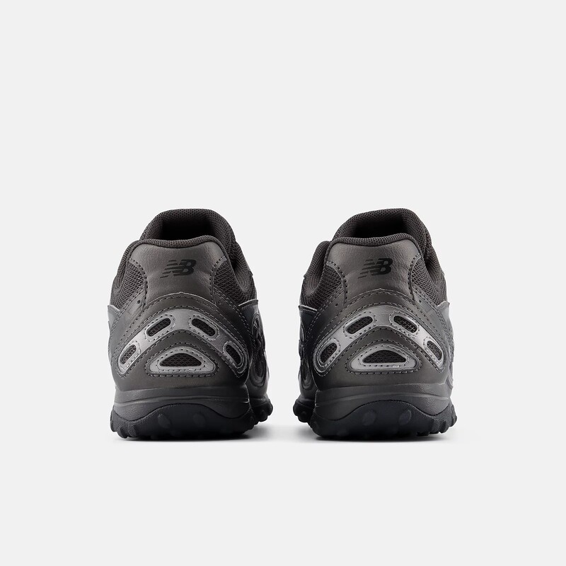 New Balance 204L "Black" | U204LCMC