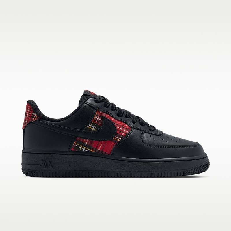Nike Air Force 1 '07 "Plaid" | IR5596-001 Nike Air Force 1 '07 "Plaid" | IR5596-001