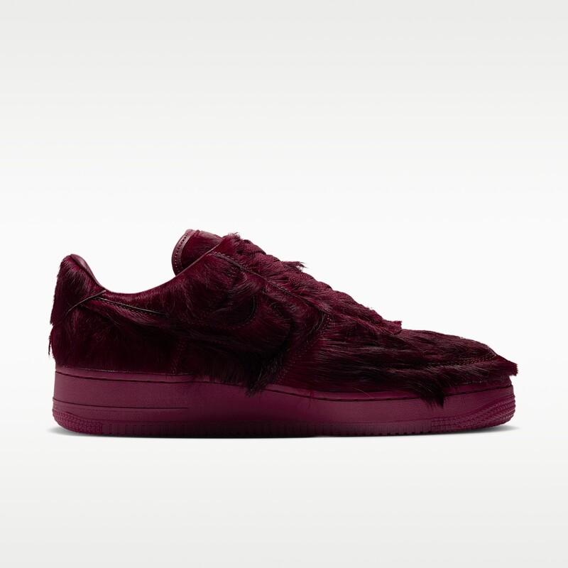 Nike Air Force 1 QS "Super Hairy Team Red" | IR1940-600 Nike Air Force 1 QS "Super Hairy Team Red" | IR1940-600