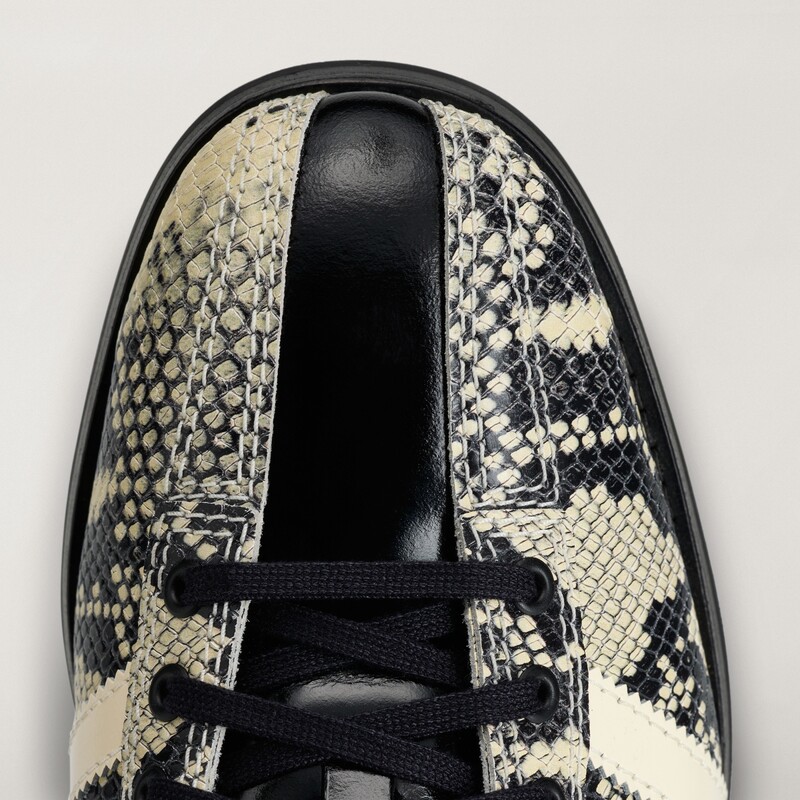 Brain Dead x adidas Samba Bowling "Snakeskin" | KJ0662 Brain Dead x adidas Samba Bowling "Snakeskin" | KJ0662