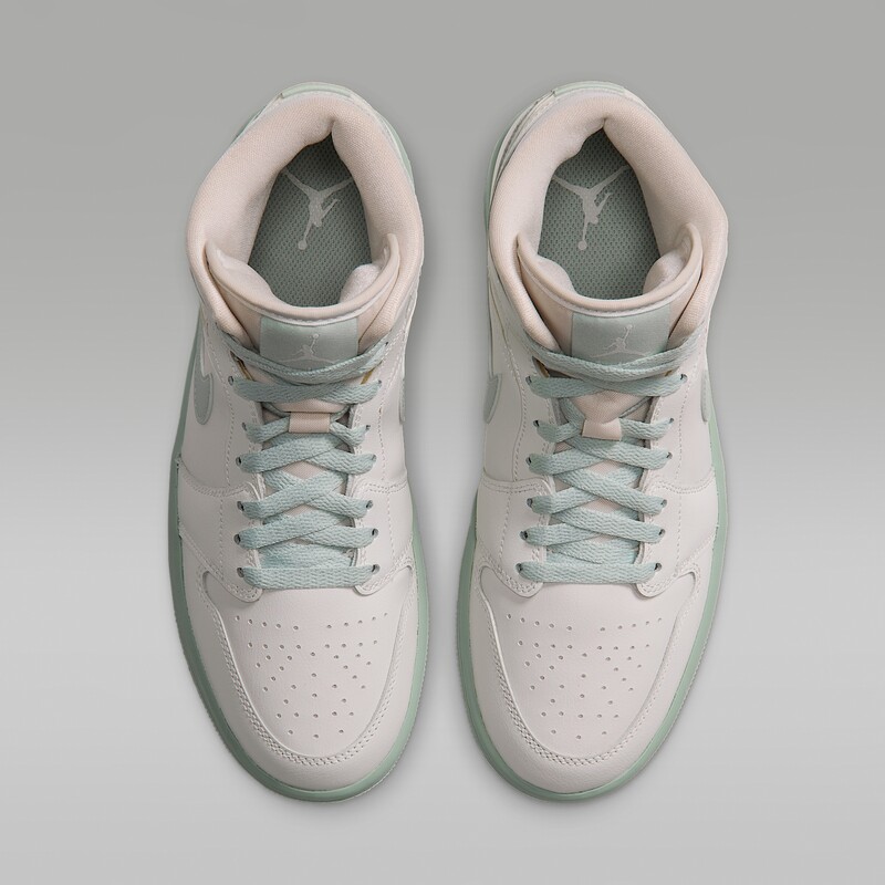 Air Jordan 1 Mid "Sail/Pistacho Frost" | BQ6472-124 Air Jordan 1 Mid "Sail/Pistacho Frost" | BQ6472-124