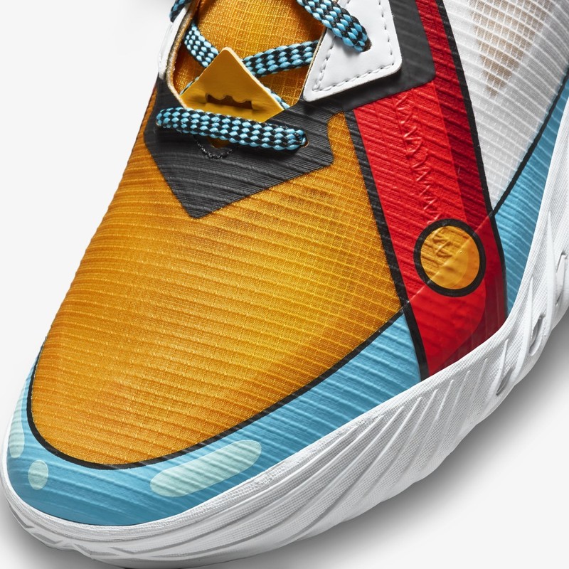 Nike LeBron 18 Low Stewie Griffin | CV7562-104