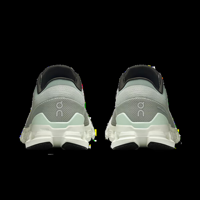 On Cloud X 4 "Tin/Iceberg" | 3ME30044422