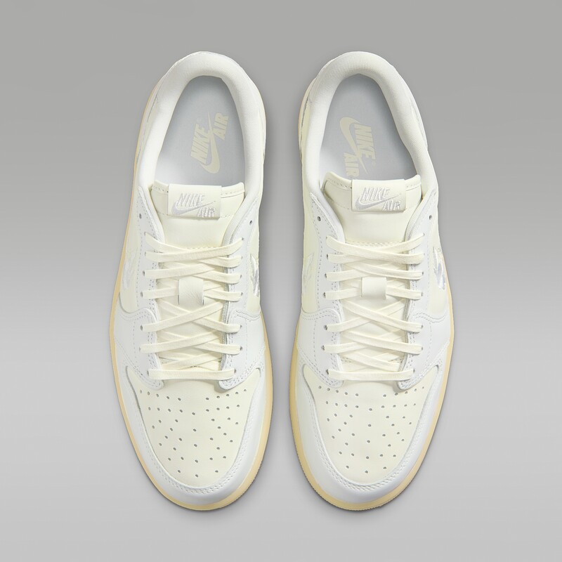 Air Jordan 1 Low OG "Rabbit Floral Swoosh" | IF4391-100