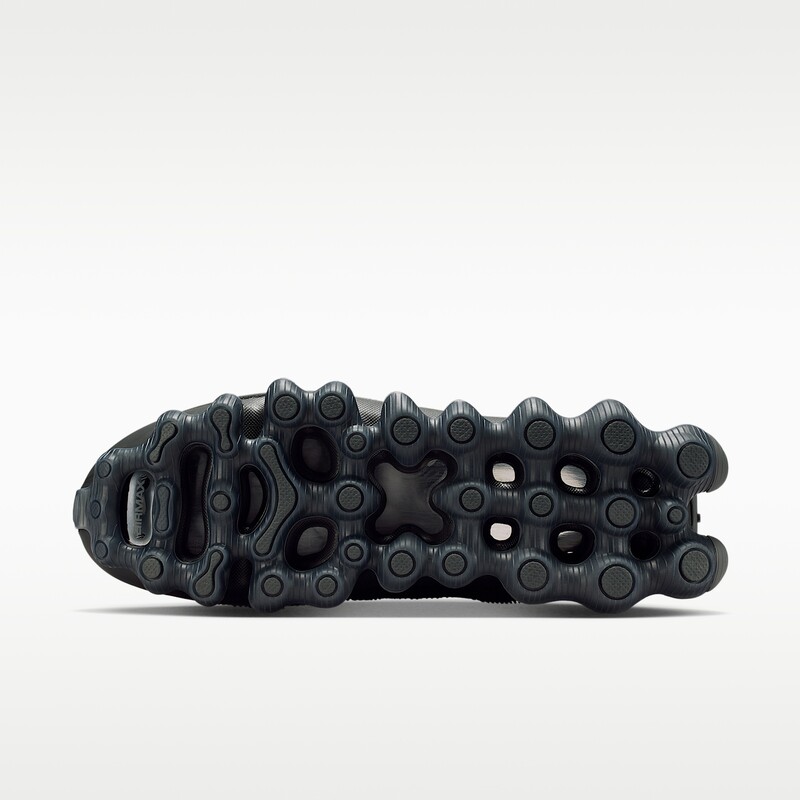 Fragment Design x Nike Air Liquid Max "Black" | IQ8601-001